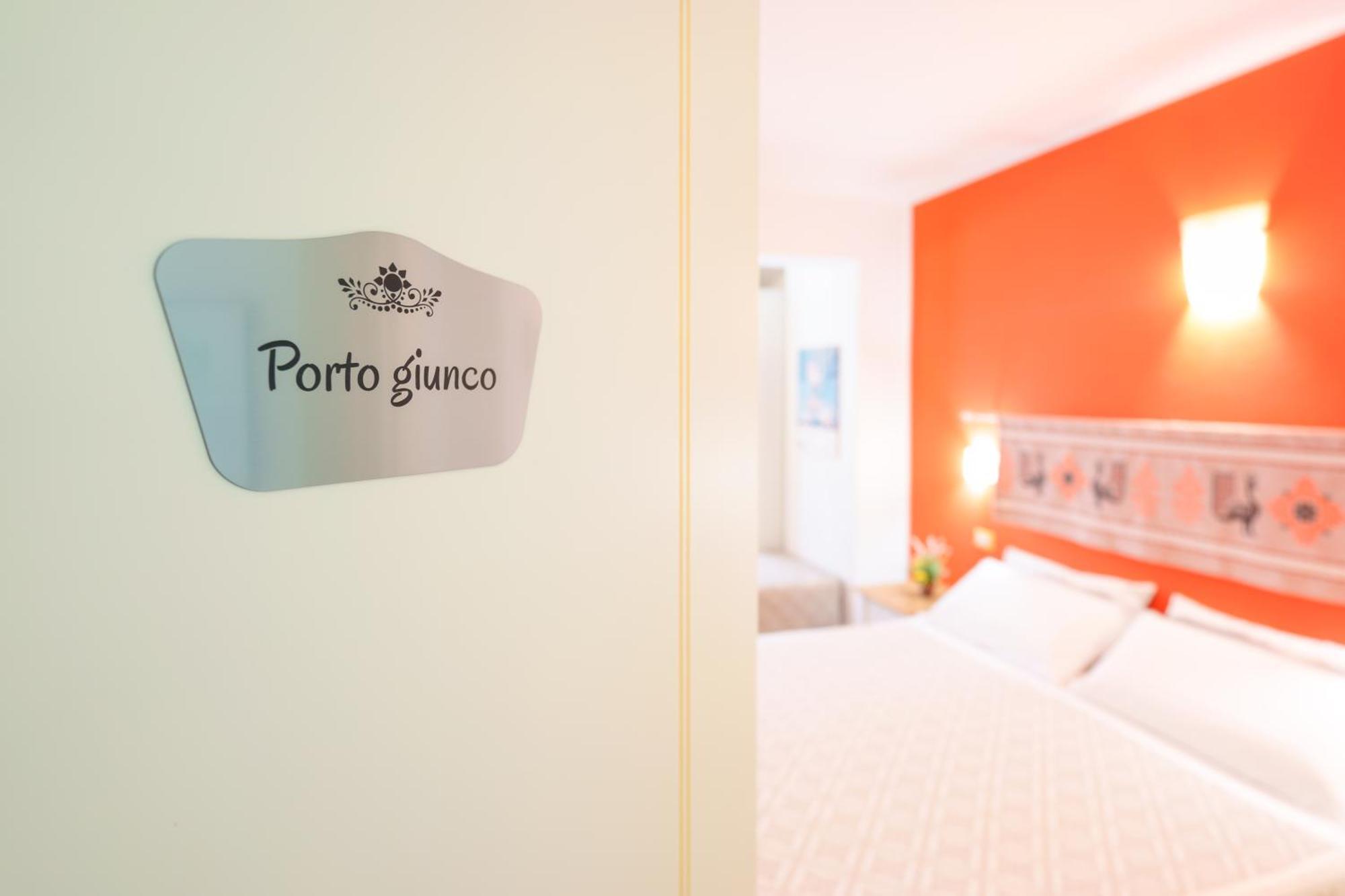 Il Piccolo Giardino Rooms & Breakfast ヴィッラシミーウス エクステリア 写真